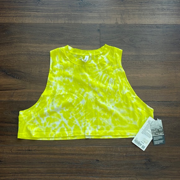 Lululemon NWT All Yours Crop Tank Tie Dye in size 12 - Picture 1 of 7